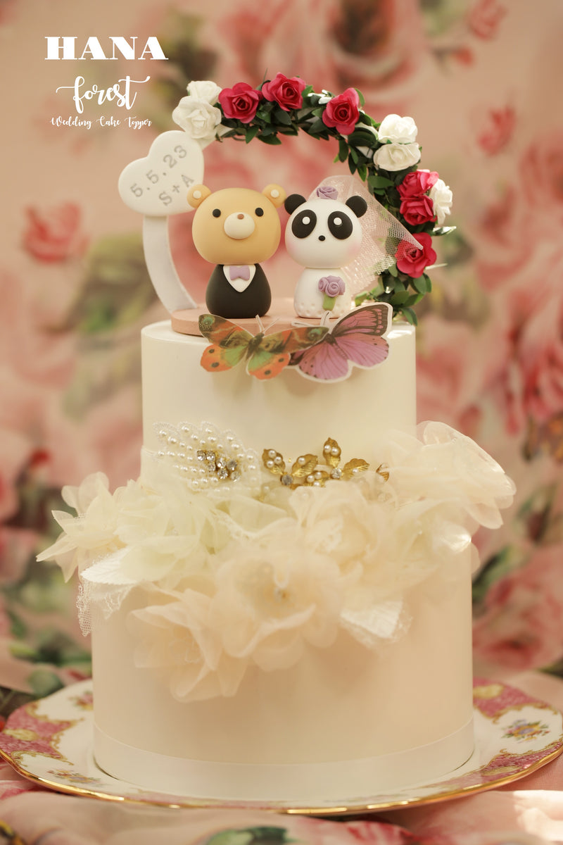 panda and bear wedding cake topper