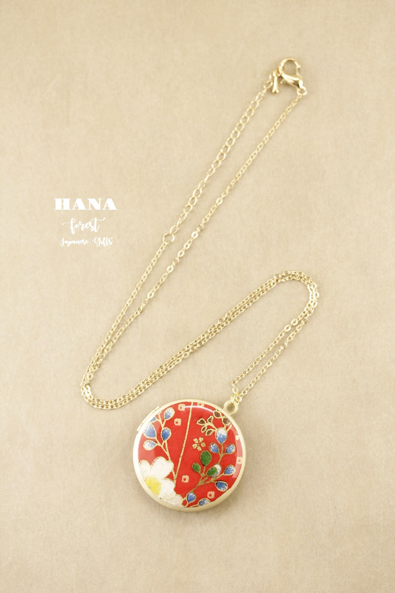 Japanese chiyogami locket necklace B161