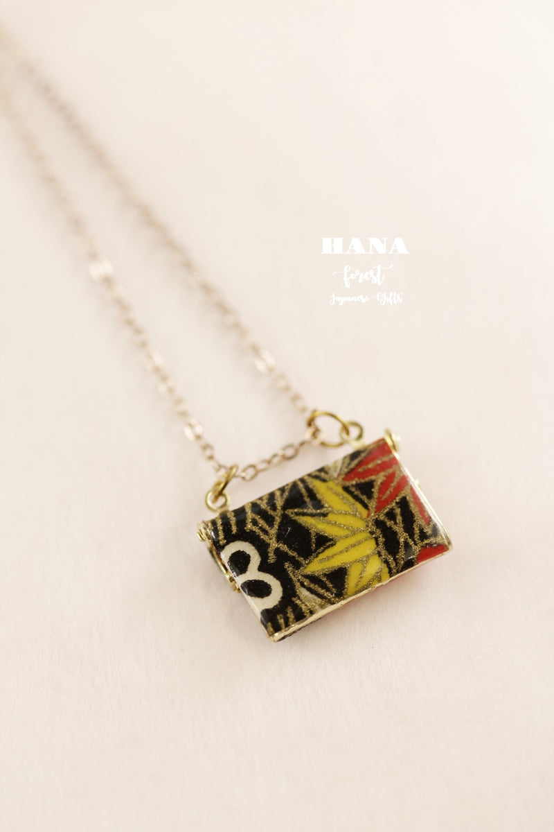 Japanese chiyogami envelope necklace B133