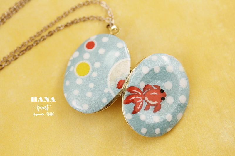 Japanese chiyogami locket necklace B142