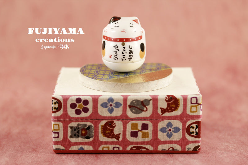 Handmade Japanese Roly Poly Lucky Cat,D126