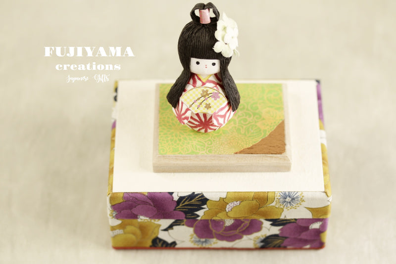 Handmade Japanese kimono doll,D143