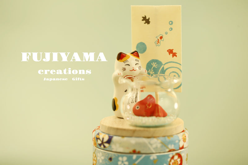 Japanese lucky cat decoration