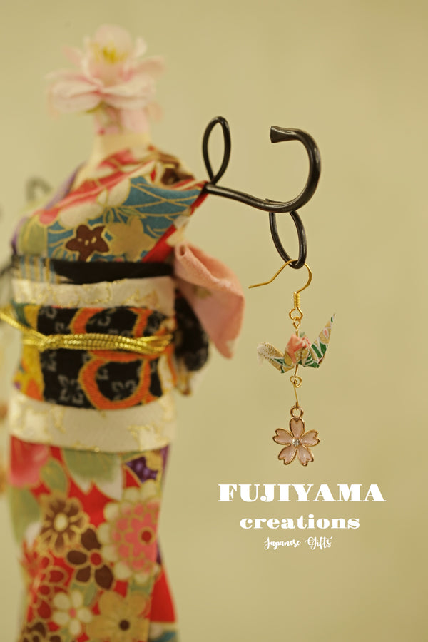 Kimono Jewelry Stand