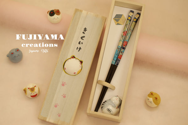 Handmade Japanese lucky cat Chopsticks set with wooden box