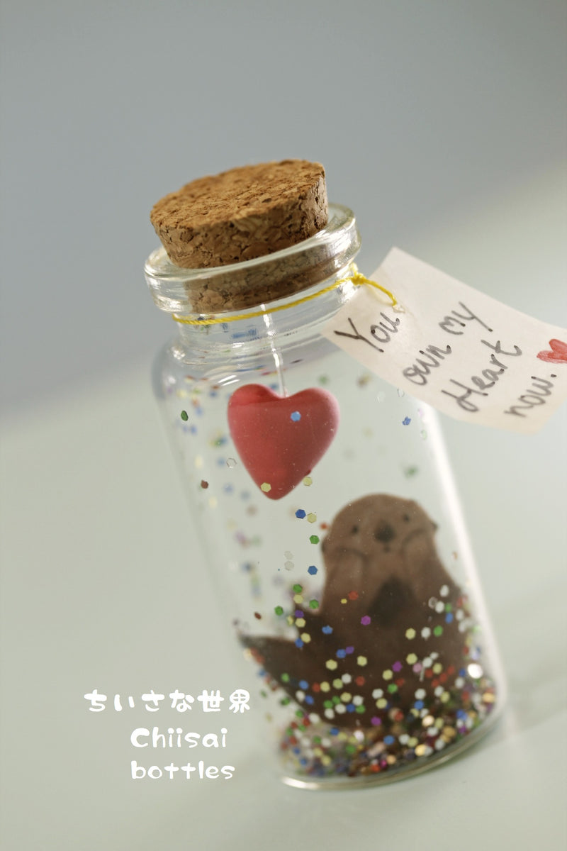 otter message in bottle