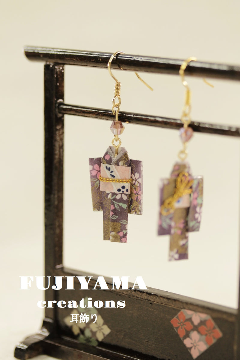 Japanese chiyogami  kimono earrings A133