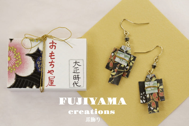 Japanese chiyogami kimono  earrings A131