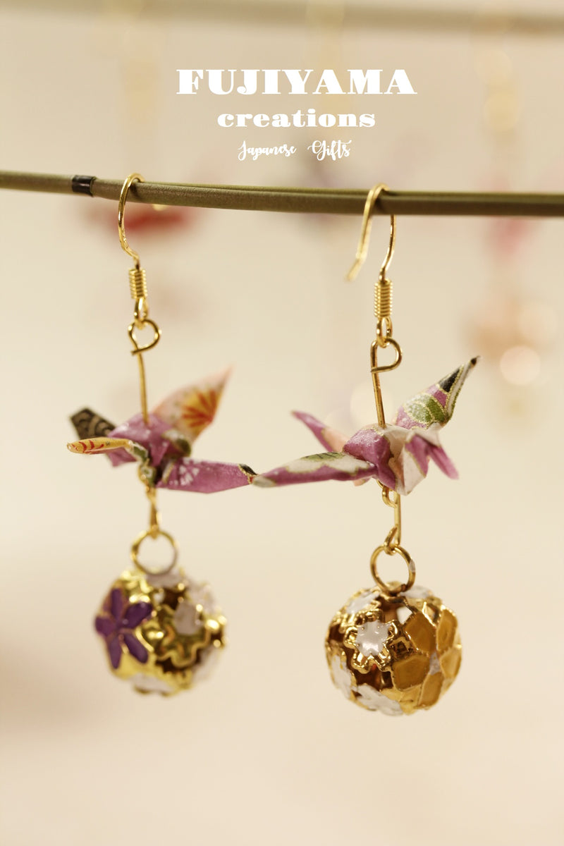 Japanese chiyogami crane earrings A146