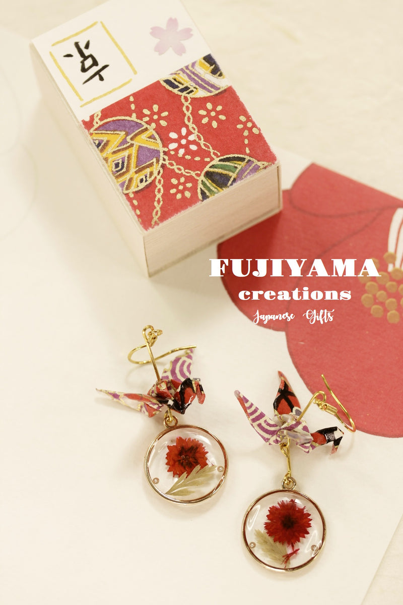 Japanese chiyogami crane earrings A148