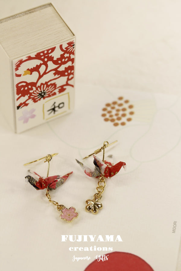 Japanese chiyogami crane earrings A110