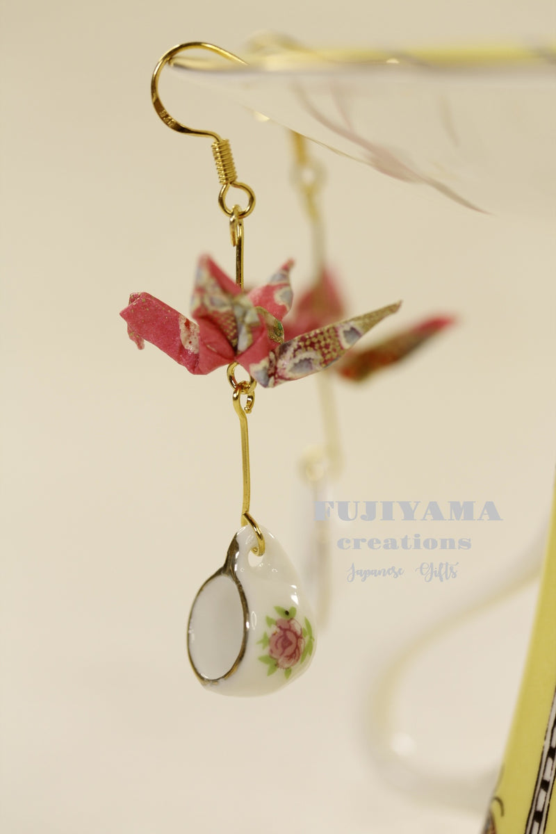 Japanese chiyogami crane earrings A112