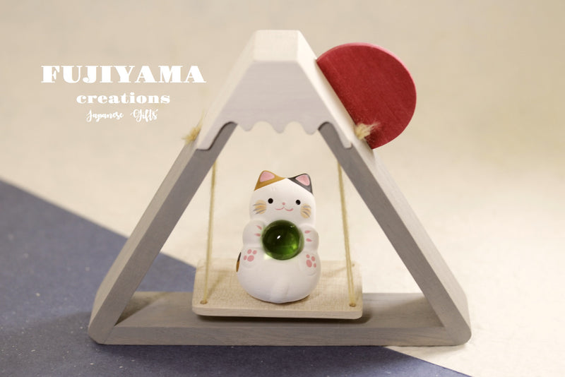 Handmade Japanese Kawaii Cat,neko with handmade Fuji Mount swing