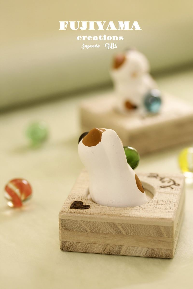 Handmade Japanese Kawaii Cat,neko with handmade wooden stand