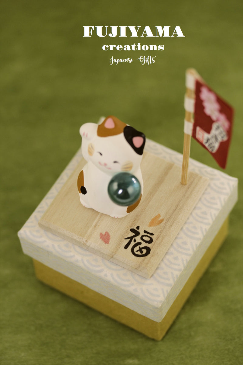 Handmade Japanese Kawaii Cat,Neko home decorations,D124