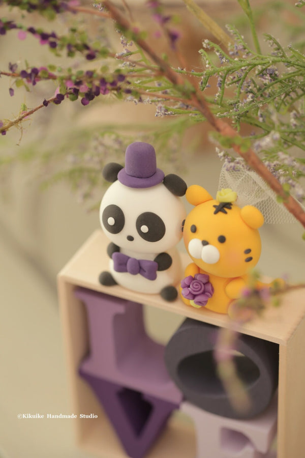 tiger and panda wedding cake topper