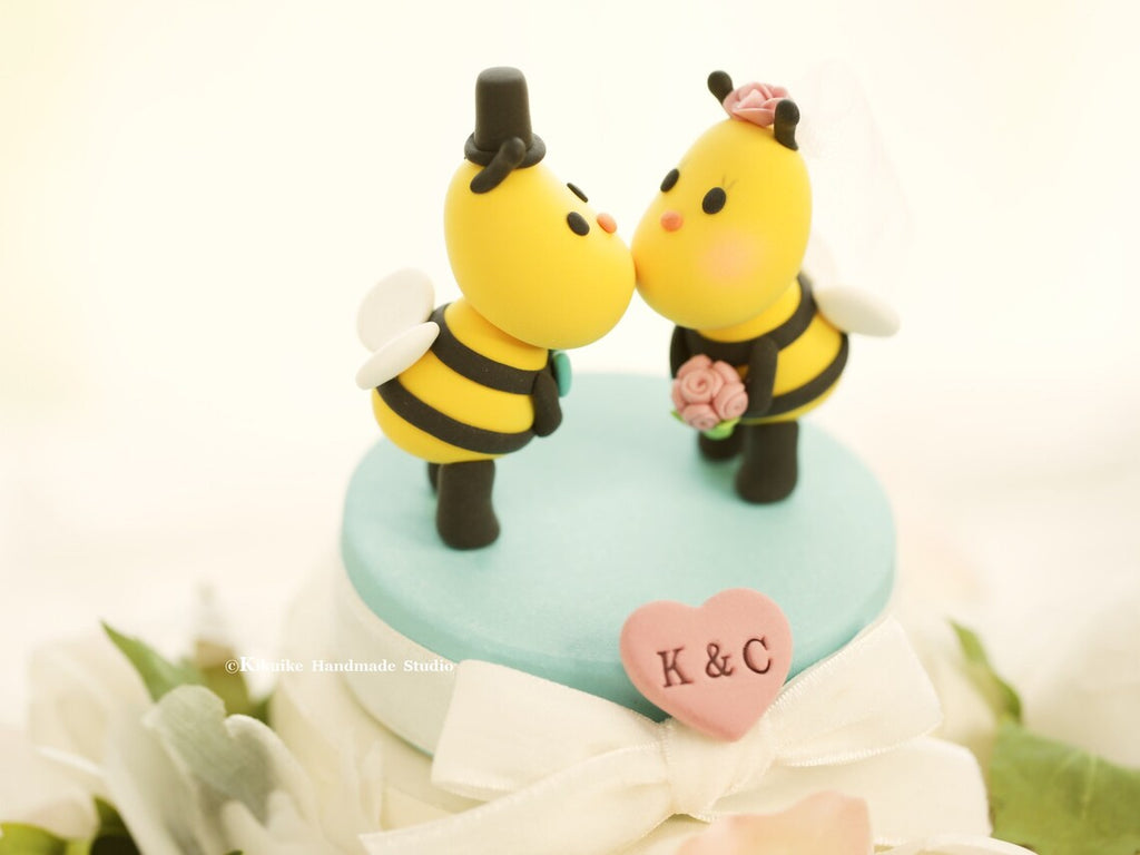12 edible small BEES cake CUPCAKE topper DECORATION WEDDING birthday GARDEN  BEE