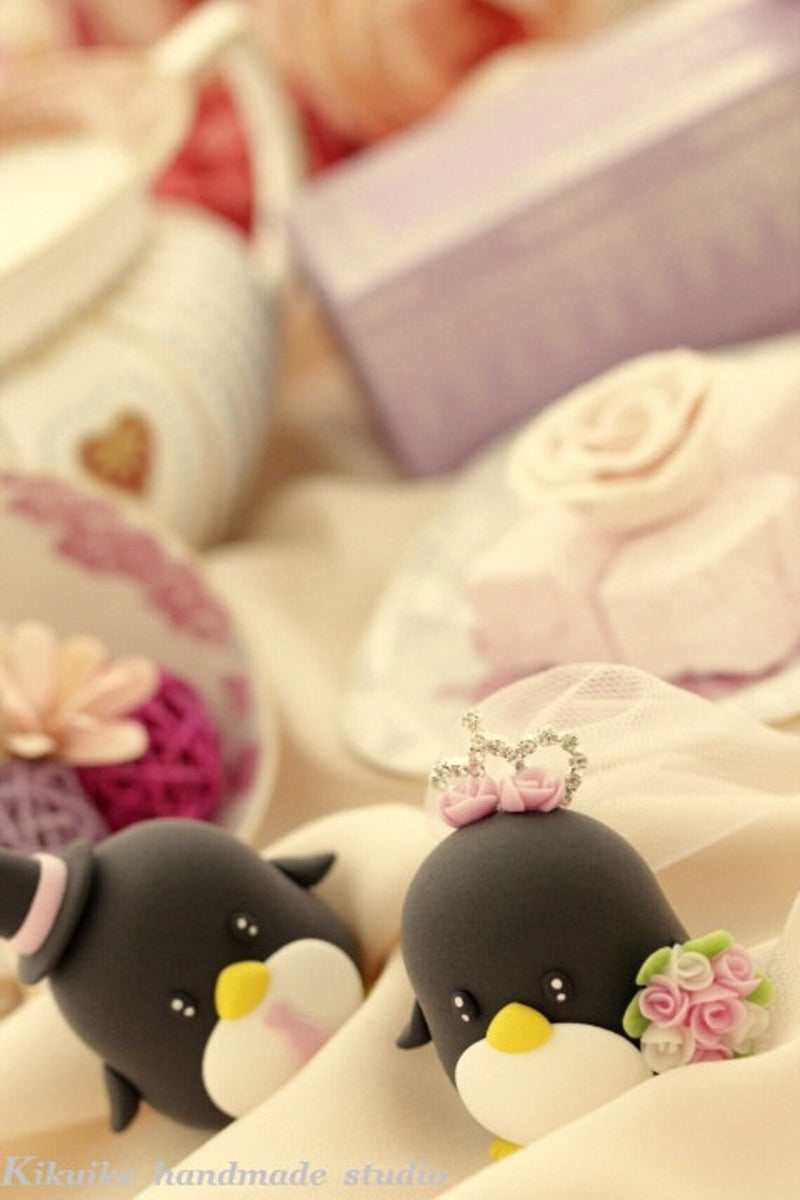 Penguin Wedding Cake Topper