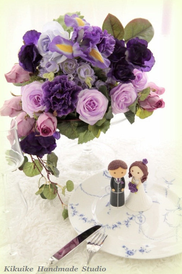 bride and groom Wedding Cake Topper