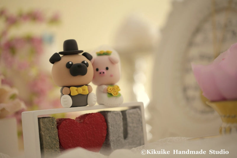 piggy and pug wedding cake topper