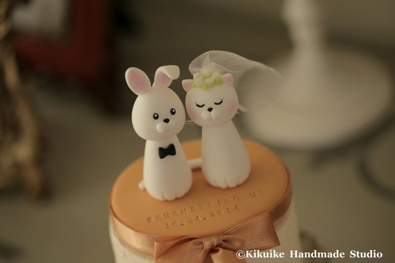 kitty and bunny wedding cake topper
