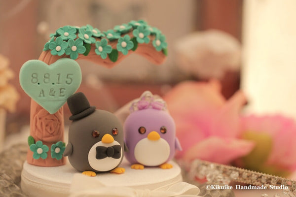 Penguin Wedding Cake Topper